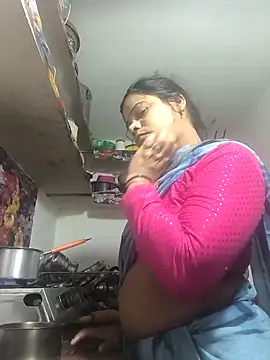 Snapshot of Setty54 chatting on October 4, 2025, 12:23 am Setty54 online show from October 4, 2025, 12:23 am