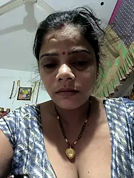 Snapshot of Setty54 chatting on October 12, 2025, 10:44 pm Setty54 online show from October 12, 2025, 10:44 pm