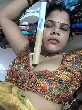 Snapshot of Setty54 chatting on October 7, 2025, 10:27 am Setty54 online show from October 7, 2025, 10:27 am