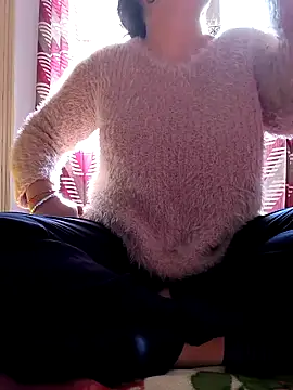 Snapshot of queenbuggi chatting on February 6, 2026, 9:16 am queenbuggi online show from February 6, 2026, 9:16 am