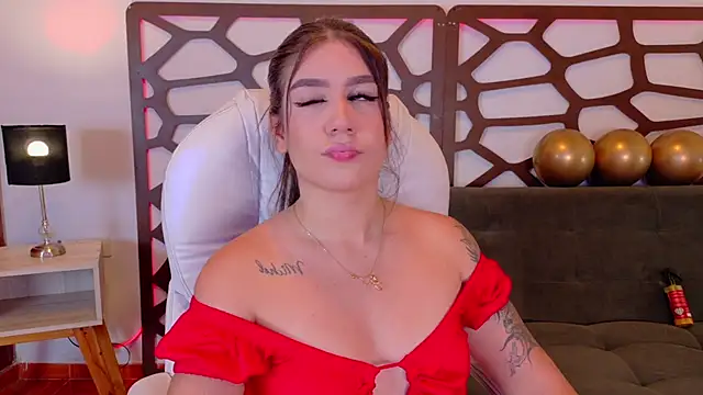 kloe bella online show from February 27, 2026, 12:27 pm