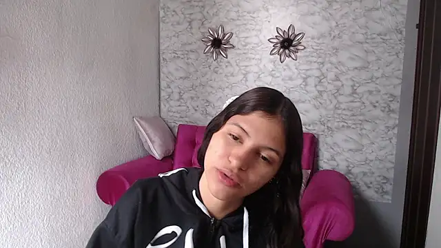 Evagirl69 online show from April 8, 2026, 12:17 pm