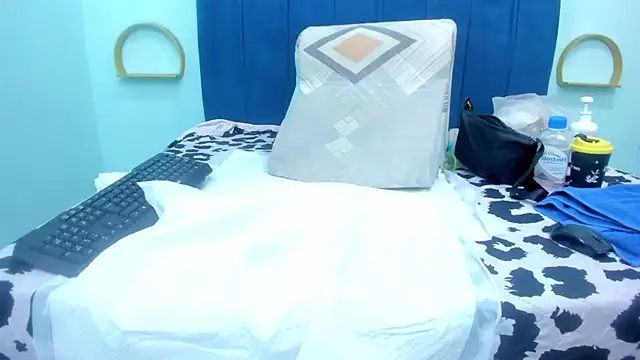 Adrianasex 69x online show from March 27, 2026, 1:25 am