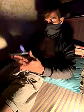 fitxrs online show from December 2, 2025, 5:36 pm