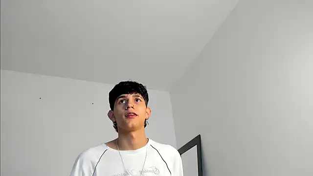 Snapshot of alexmark_ chatting on November 13, 2025, 3:10 am alexmark online show from November 13, 2025, 3:10 am