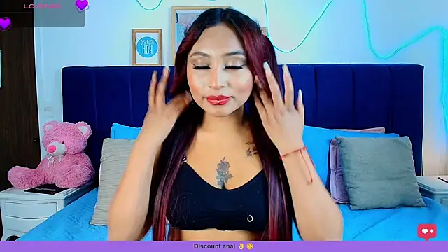 Naiaa Cruz online show from April 7, 2026, 7:48 pm