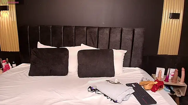 SexyRachel  online show from September 29, 2025, 11:38 am