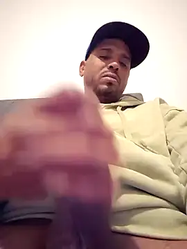 Danypeluche online show from November 20, 2025, 8:09 pm