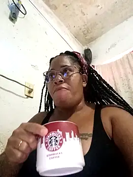 Big ass submissive online show from April 8, 2026, 2:18 pm