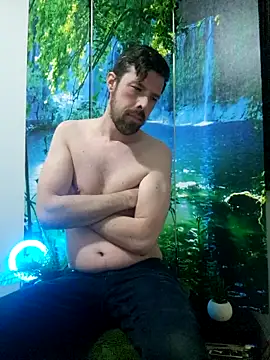 welcome-to-the-jungle online show from March 2, 2026, 9:11 pm