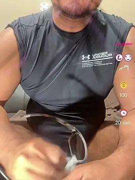 jack jay0103 online show from May 25, 2026, 12:04 pm