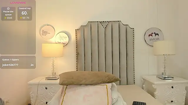 Alison Carde05 online show from January 17, 2026, 12:04 am