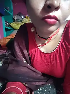 Snapshot of Monika_thakurr chatting on July 4, 2026, 9:26 am Monika thakurr online show from July 4, 2026, 9:26 am