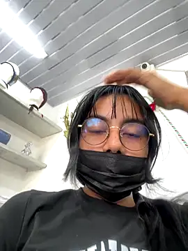 Kyra  Rose online show from December 16, 2025, 4:33 pm