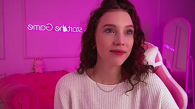 VeronicaVances online show from October 2, 2025, 6:11 pm