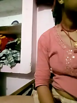 Snapshot of Hot_ashna chatting on October 4, 2025, 6:42 pm Hot ashna online show from October 4, 2025, 6:42 pm