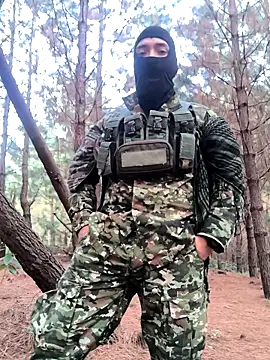 Snapshot of lamejorpene chatting on October 19, 2025, 12:30 pm lamejorpene online show from October 19, 2025, 12:30 pm