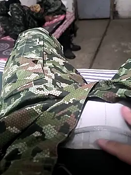 Snapshot of lamejorpene chatting on October 17, 2025, 1:57 pm lamejorpene online show from October 17, 2025, 1:57 pm