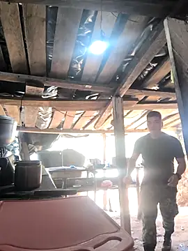 Snapshot of lamejorpene chatting on October 2, 2025, 3:26 pm lamejorpene online show from October 2, 2025, 3:26 pm