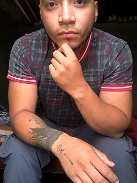 Snapshot of lamejorpene chatting on November 15, 2025, 1:04 pm lamejorpene online show from November 15, 2025, 1:04 pm