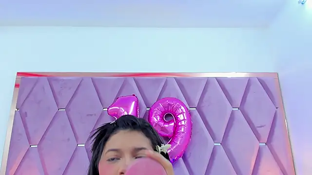 MaskedGirl  online show from September 27, 2025, 12:44 pm