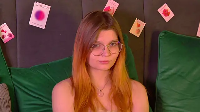 BellaMarebelle online show from February 14, 2026, 4:56 am