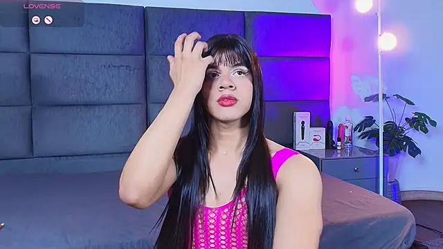 Slenna Moon online show from March 8, 2026, 12:05 am