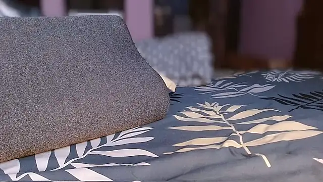 funndudd online show from April 5, 2026, 1:01 am