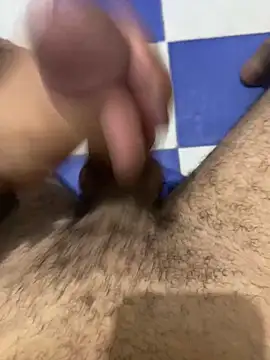 Snapshot of Aymenww chatting on November 1, 2025, 4:34 pm Aymenww online show from November 1, 2025, 4:34 pm