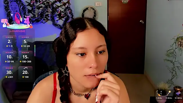 Krysten Riter online show from December 16, 2025, 2:43 pm