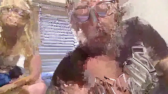 Johncind3 online show from September 19, 2025, 5:50 pm