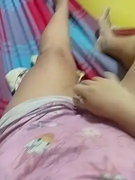 Snapshot of Ravena2290 chatting on October 29, 2025, 11:31 am Ravena2290 online show from October 29, 2025, 11:31 am