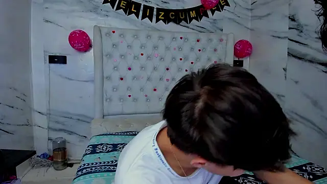 Ari and Storm online show from March 26, 2026, 2:15 pm