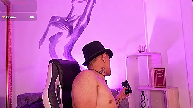 LiamDeep online show from March 8, 2026, 3:21 am