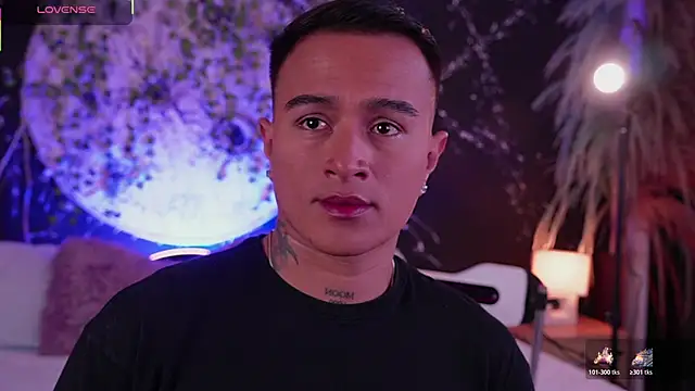 LiamDeep online show from December 20, 2025, 6:55 pm