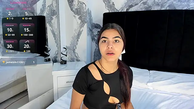 Snapshot of KimberlyLoren chatting on October 29, 2025, 12:59 pm KimberlyLoren online show from October 29, 2025, 12:59 pm