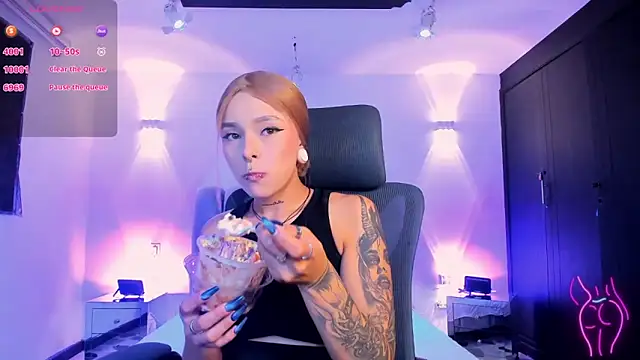 SkyThompson online show from October 7, 2025, 4:13 am