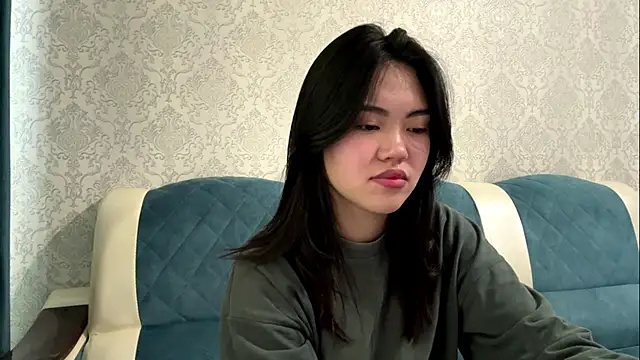 MIMIMary online show from September 21, 2025, 7:02 am