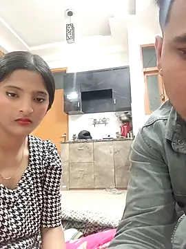 romantic couple1 online show from February 20, 2026, 12:51 am