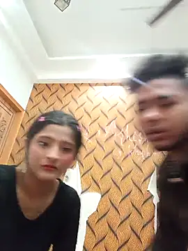 romantic couple1 online show from February 28, 2026, 1:27 am