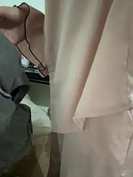 tran my online show from November 3, 2025, 6:29 am