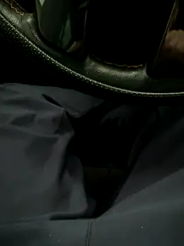 Snapshot of camboys_poyraz chatting on October 11, 2025, 11:33 am camboys poyraz online show from October 11, 2025, 11:33 am