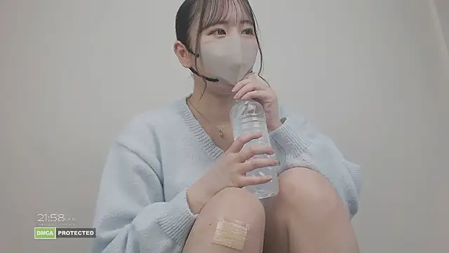 CocoaMilk18 online show from March 19, 2026, 1:00 pm