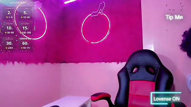 Madiso Santiel online show from September 10, 2025, 7:24 pm