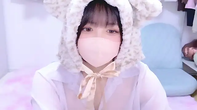 Hinata Sun online show from March 9, 2026, 8:34 pm