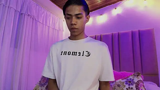 camilo nom online show from November 13, 2025, 5:33 am