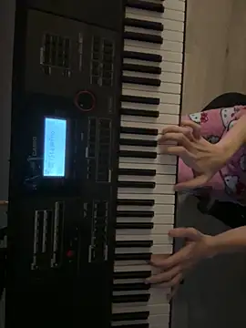 littiekitty online show from November 18, 2025, 4:54 pm