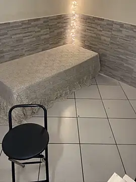 xbigpeach online show from February 28, 2026, 9:14 pm