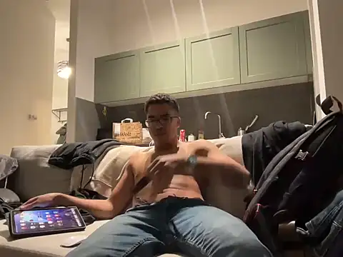 Markitos2323 online show from November 23, 2025, 9:47 pm