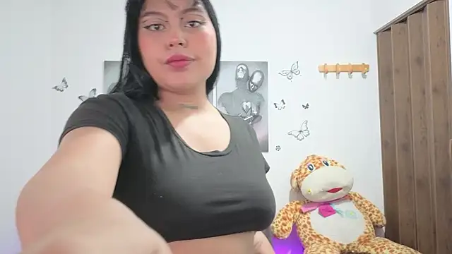 Candy Chloe02 online show from February 18, 2026, 11:06 am